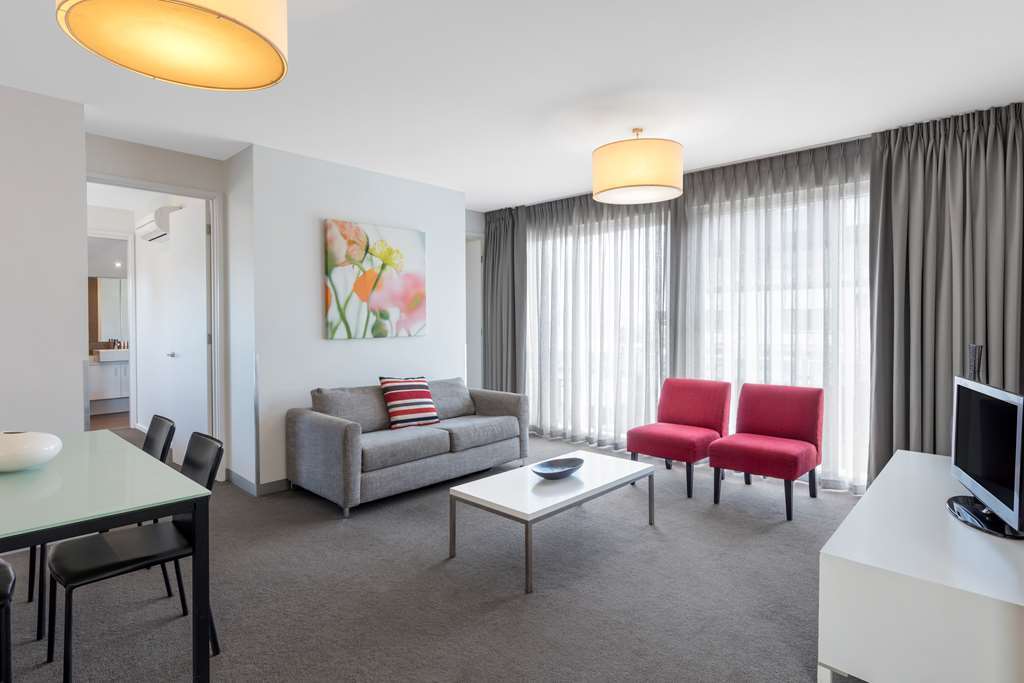 Adina Apartment Hotel St Kilda Melbourne Room photo